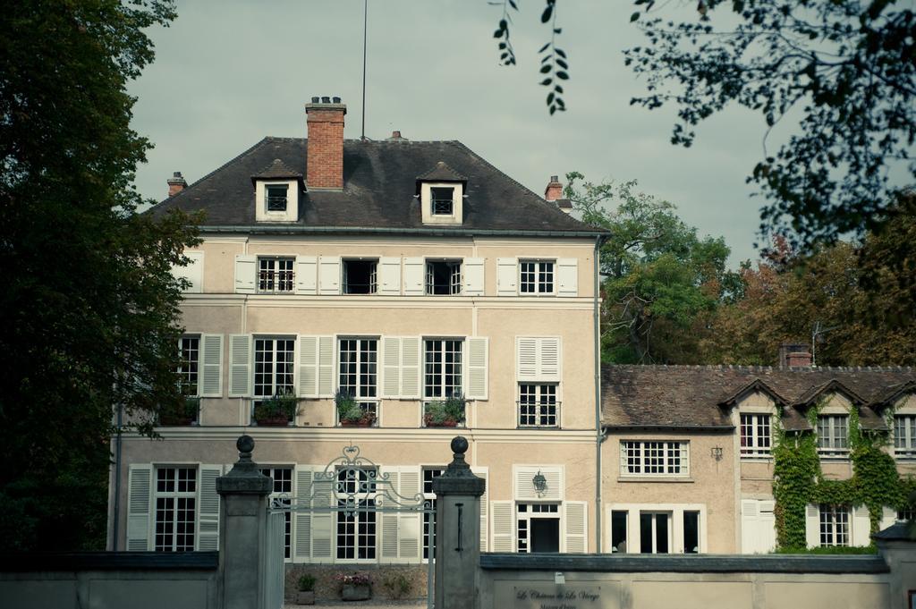 Le Chateau De La Vierge Bures-sur-Yvette Eksteriør billede